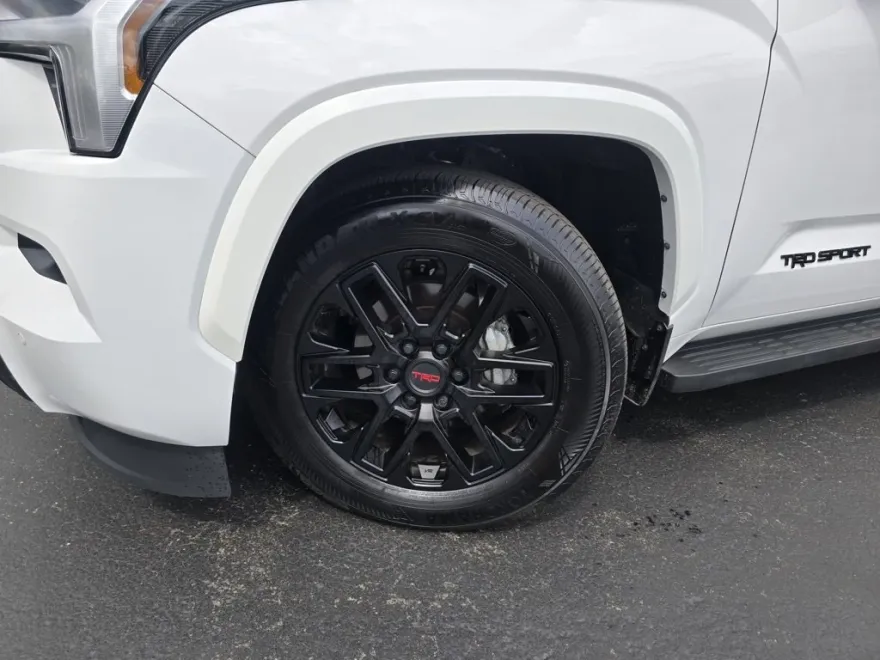 2025 Toyota Sequoia SR5 photo 1