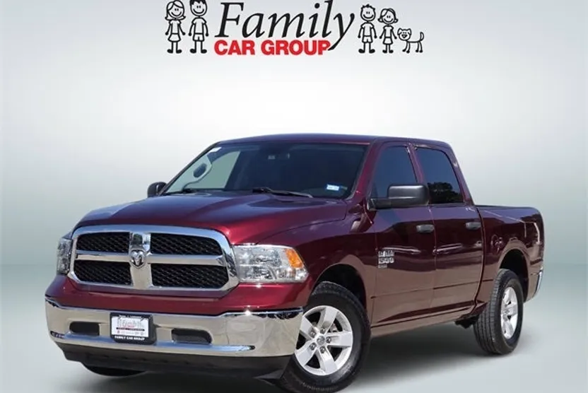 2022 Ram 1500 Classic SLT photo 1