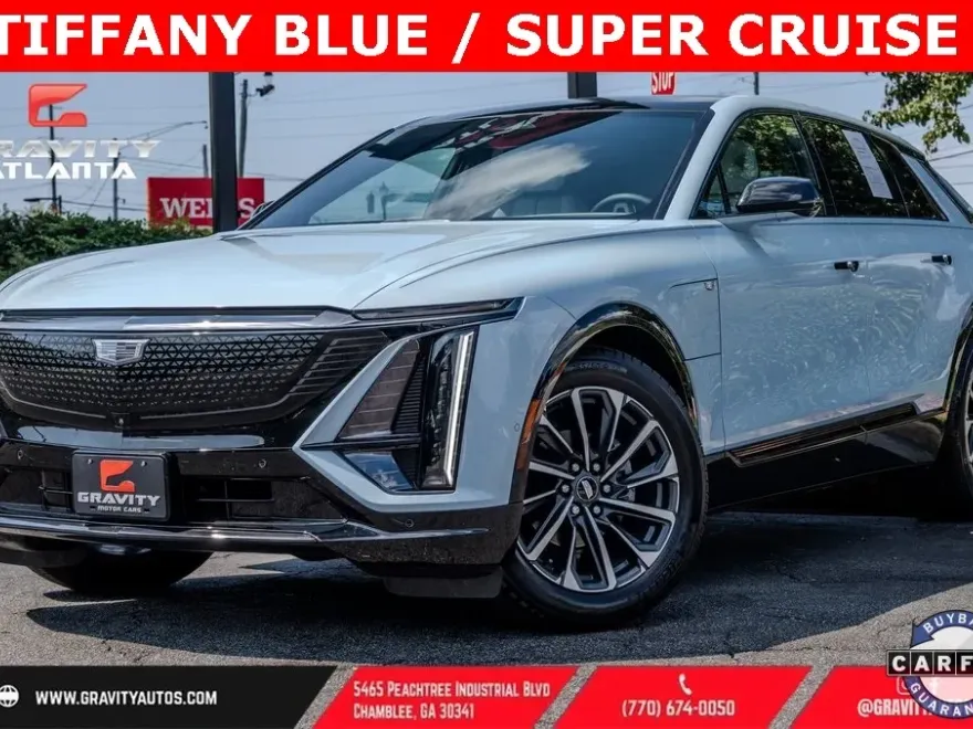 2024 Cadillac Lyriq Sport photo 1