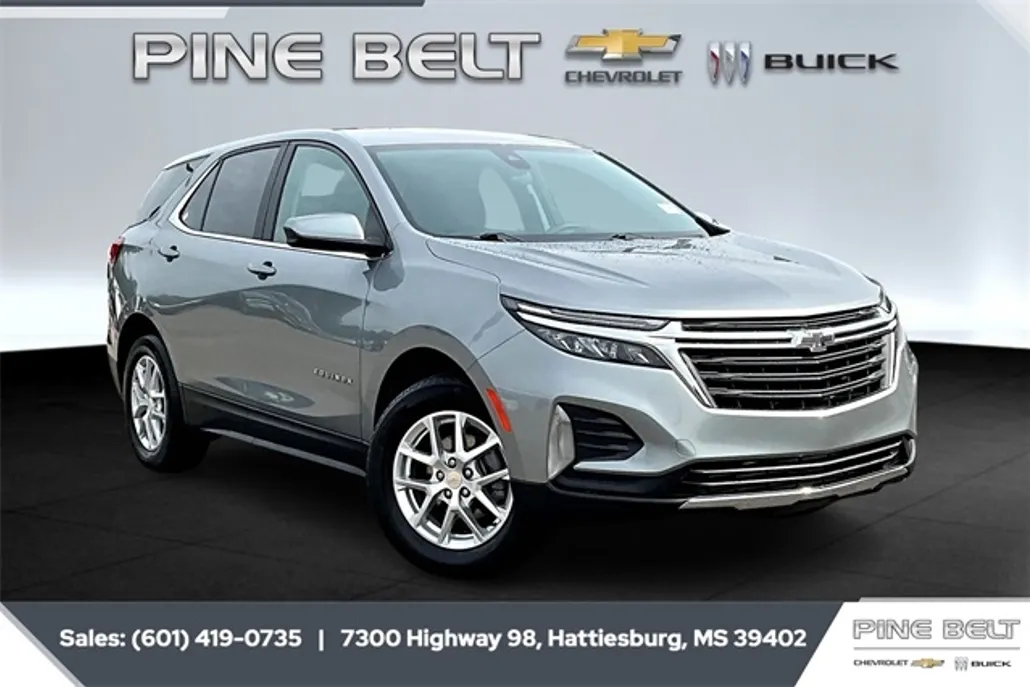 2023 Chevrolet Equinox LT photo 1