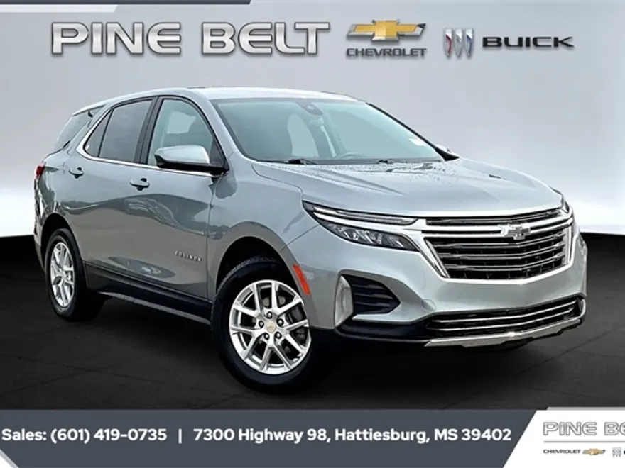 2023 Chevrolet Equinox LT photo 1