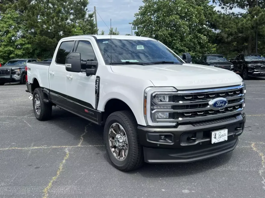 2025 Ford F-250 King Ranch photo 1