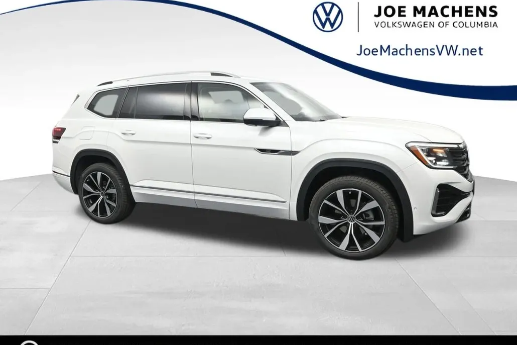 2025 Volkswagen Atlas SEL Premium R-Line photo 1