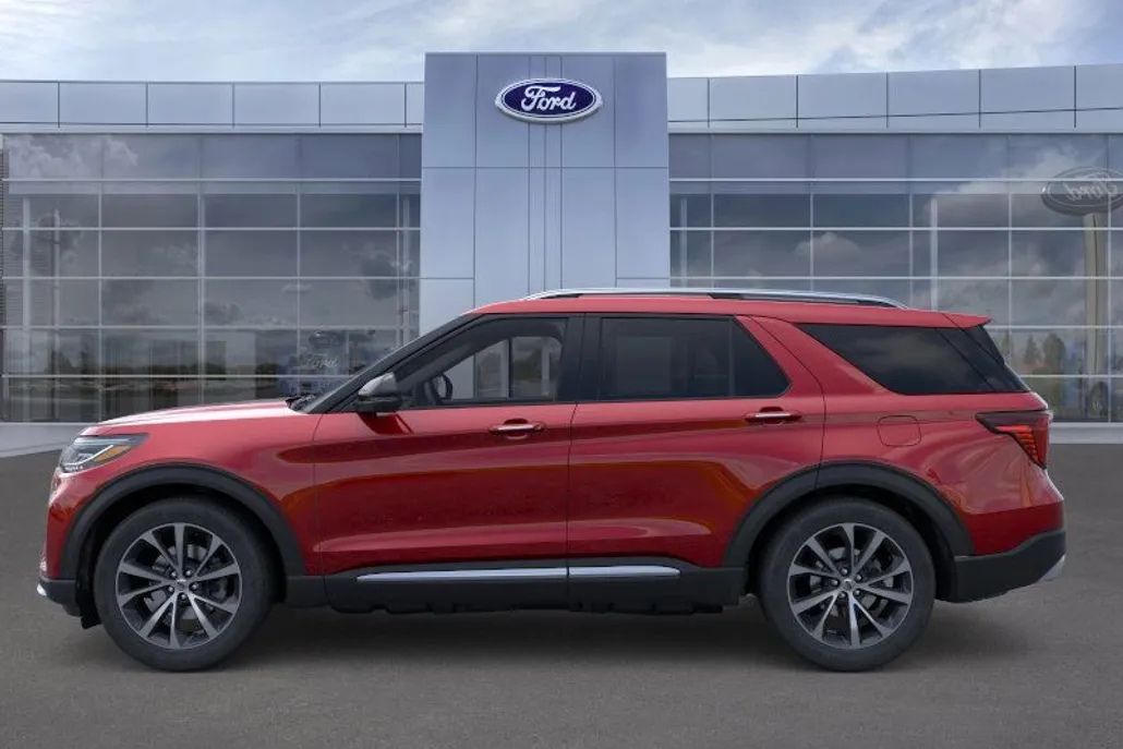 2025 Ford Explorer Platinum photo 1