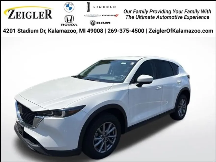 2022 Mazda CX-5 2.5 S Preferred photo 1