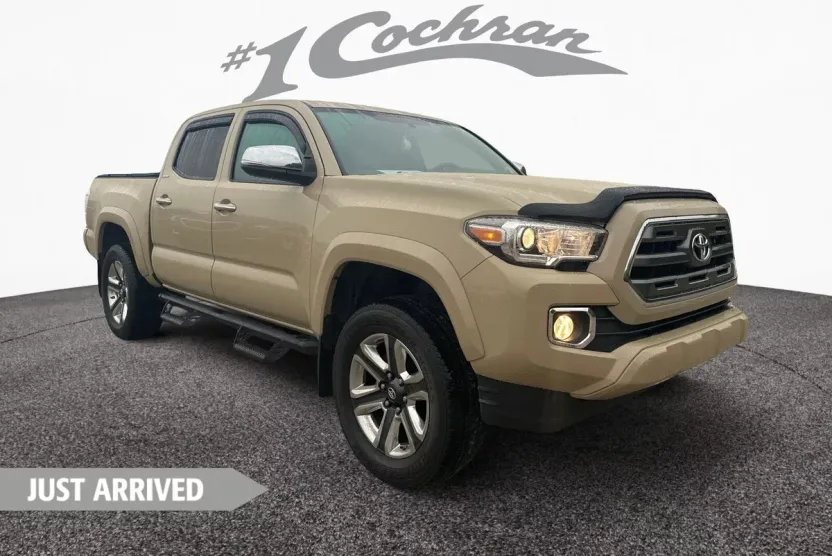 2016 Toyota Tacoma Limited photo 1