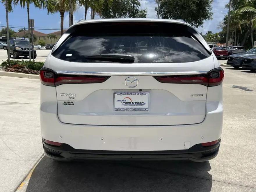 2025 Mazda CX-90 3.3 Turbo Preferred photo 1