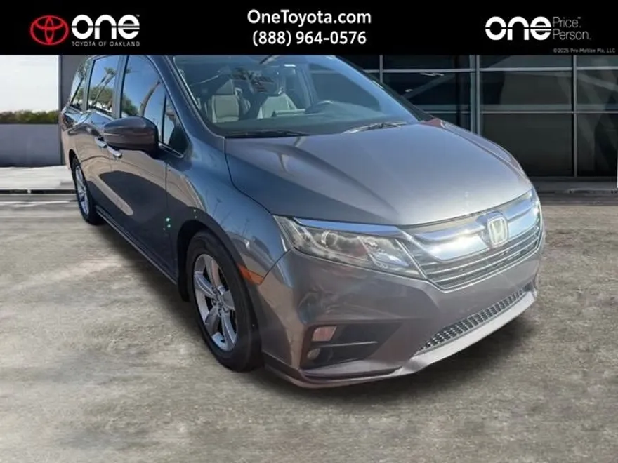 2019 Honda Odyssey EX photo 1