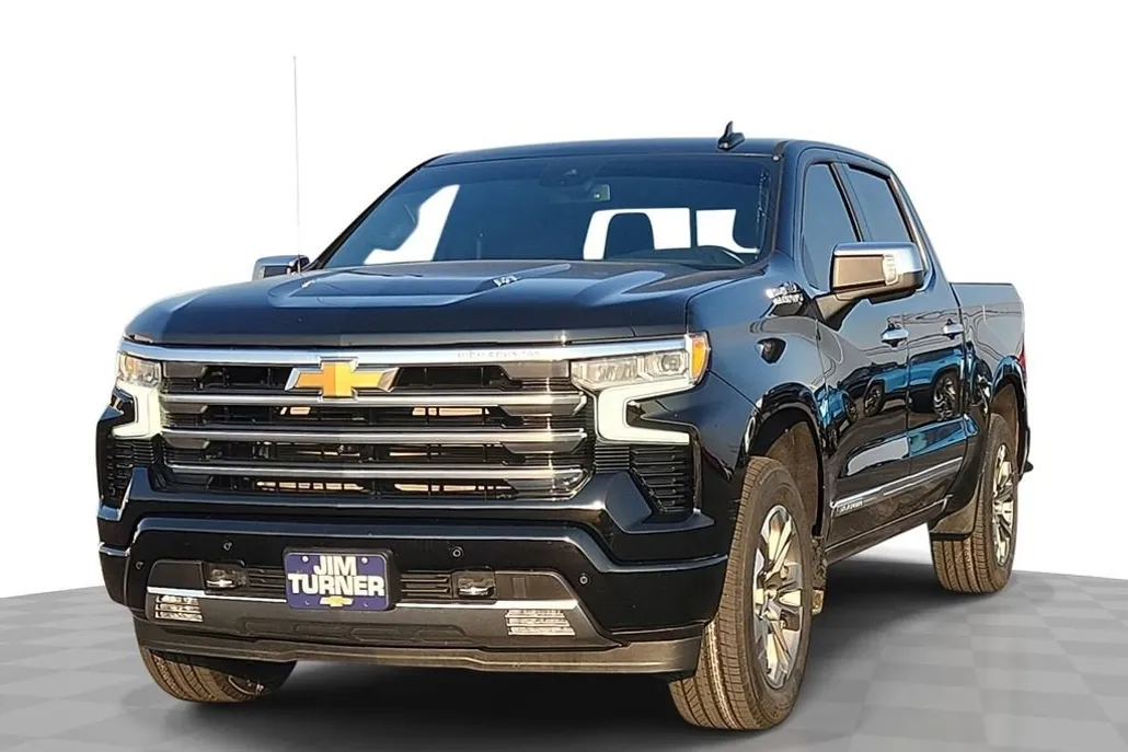 2024 Chevrolet Silverado 1500 High Country photo 1