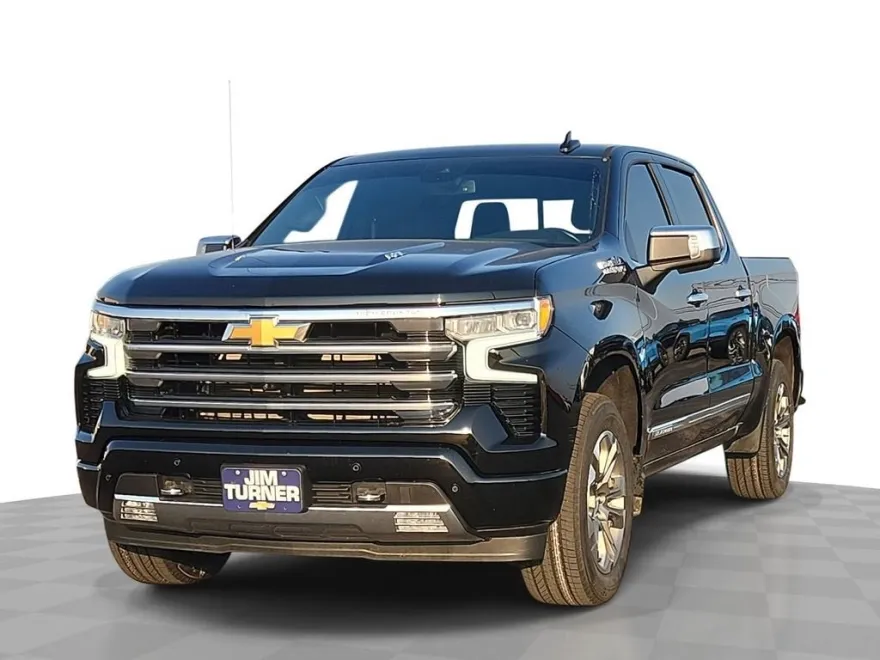 2024 Chevrolet Silverado 1500 High Country photo 1