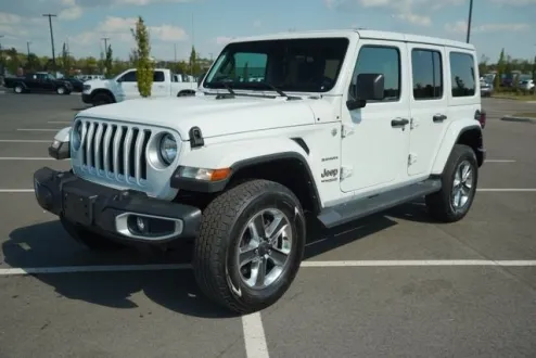 2021 Jeep Wrangler Unlimited Sahara photo 3