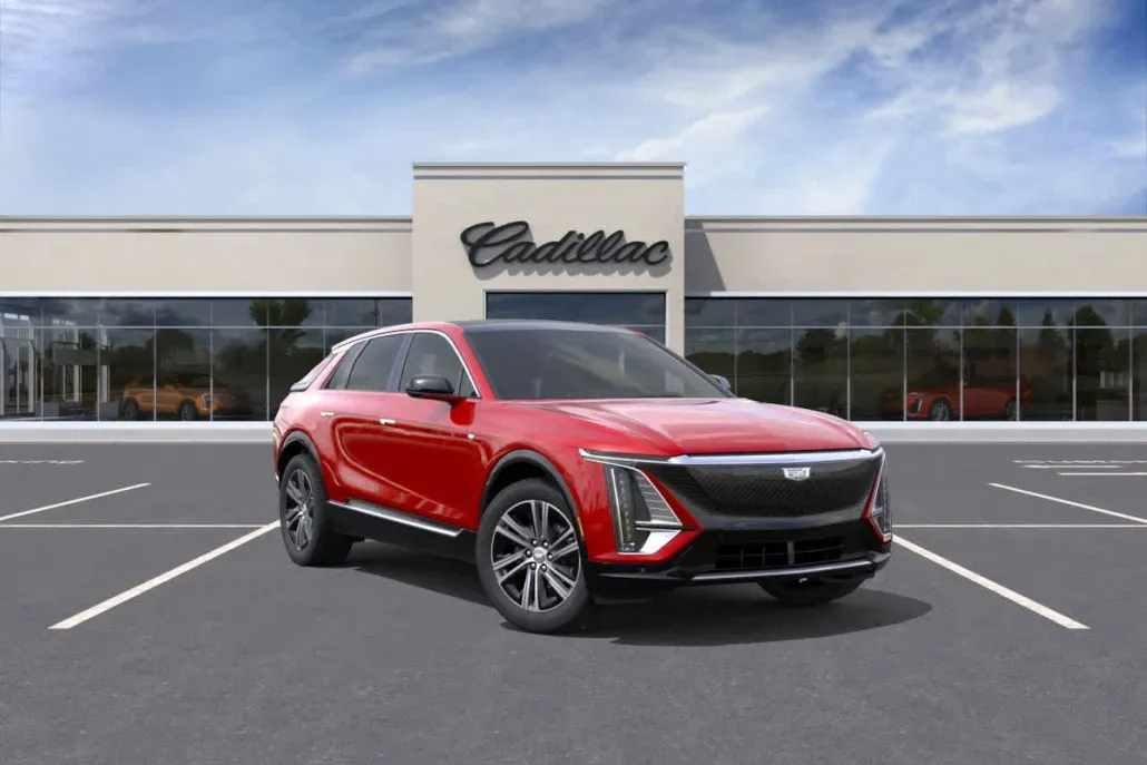 2025 Cadillac Lyriq Luxury photo 1