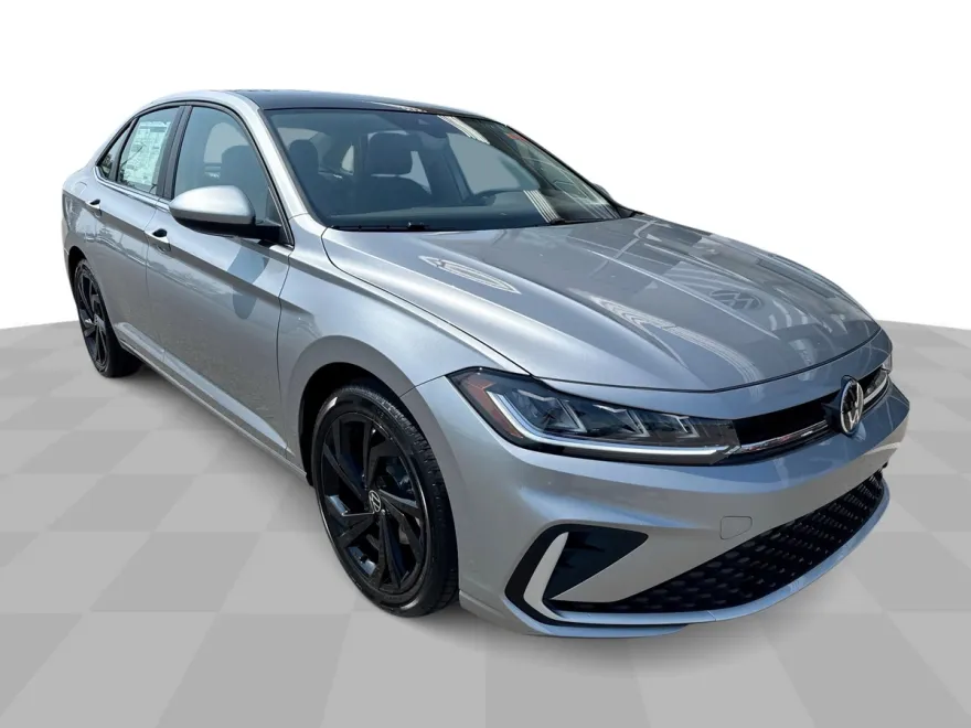 2025 Volkswagen Jetta SE photo 1