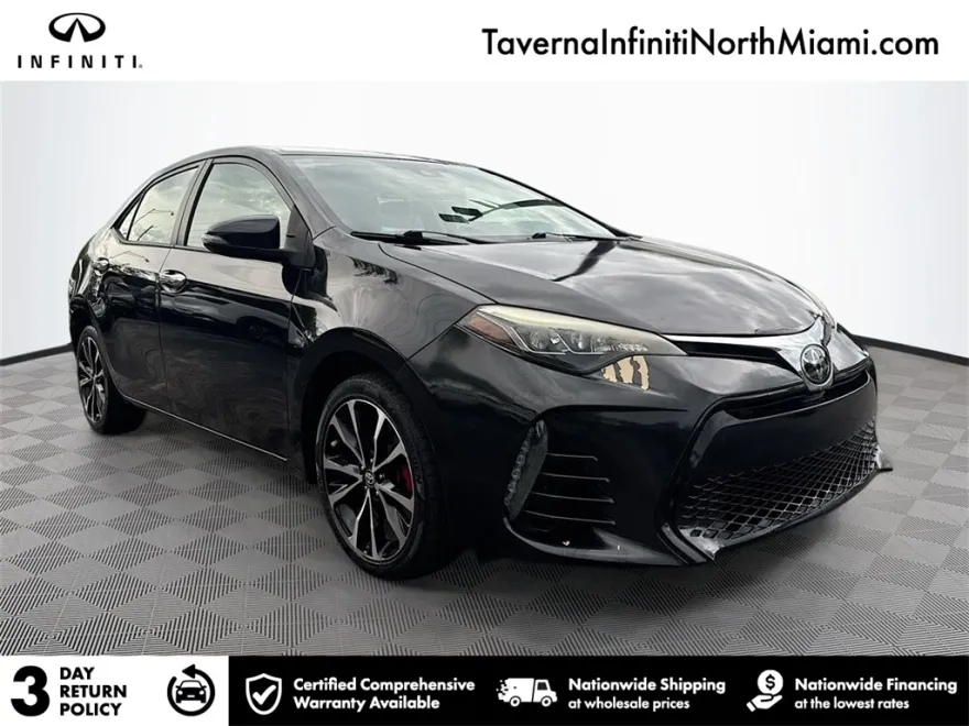 2018 Toyota Corolla SE photo 1