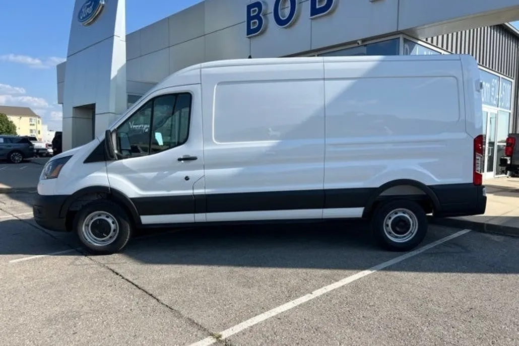 2025 Ford Transit photo 1