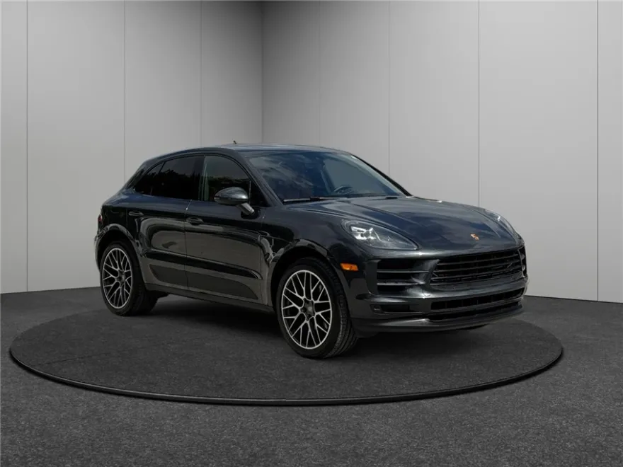 2021 Porsche Macan S photo 1