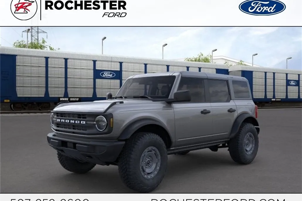 2025 Ford Bronco Base photo 1