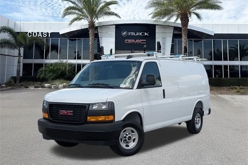 2025 Gmc Savana Cargo 2500 photo 1