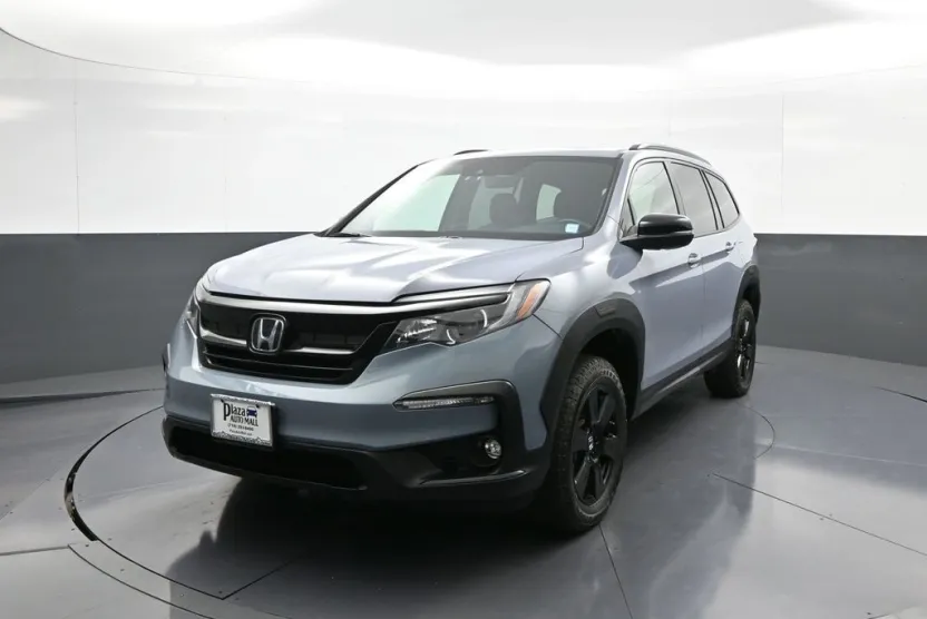 2022 Honda Pilot TrailSport photo 1