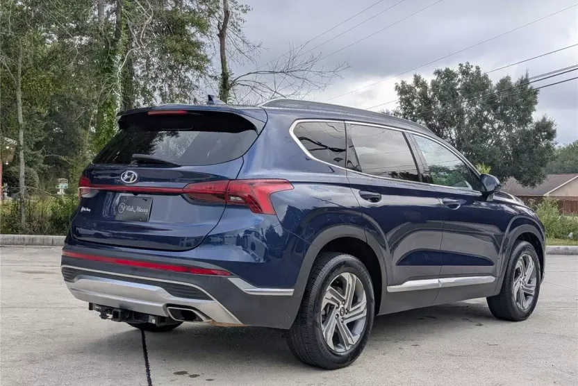 2021 Hyundai Santa Fe SEL photo 1