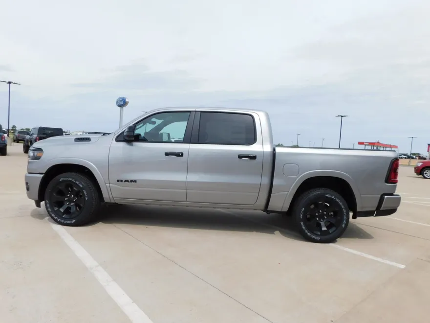 2025 Ram 1500 Big Horn photo 1