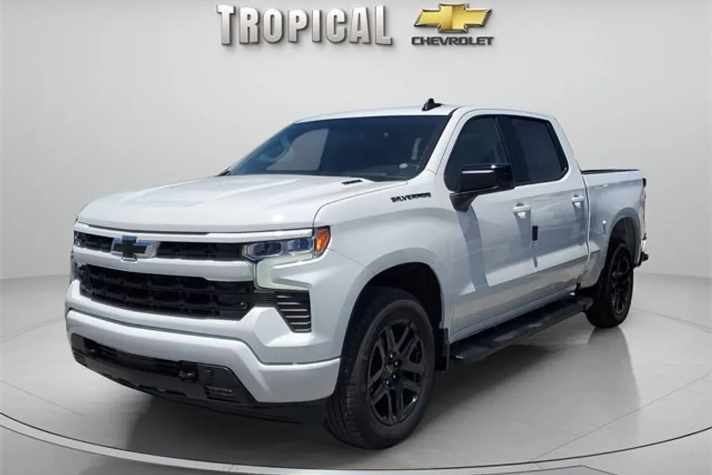 2026 Chevrolet Silverado 1500 RST photo 1