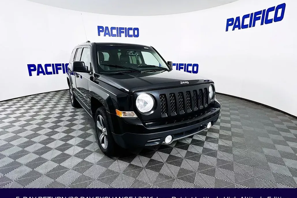 2016 Jeep Patriot High Altitude photo 1