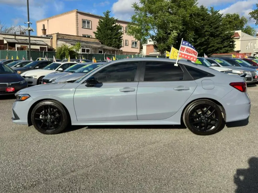2022 Honda Civic Si photo 1