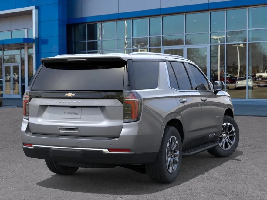 2025 Chevrolet Tahoe LS photo 1