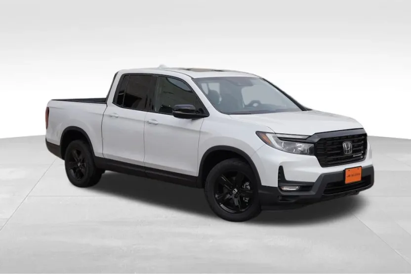 2023 Honda Ridgeline Black Edition photo 1