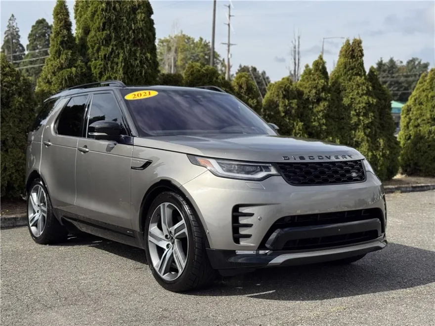 2021 Land Rover Discovery HSE photo 1