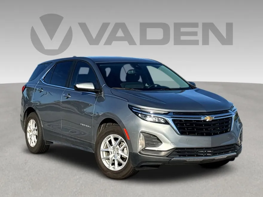 2023 Chevrolet Equinox Base photo 1