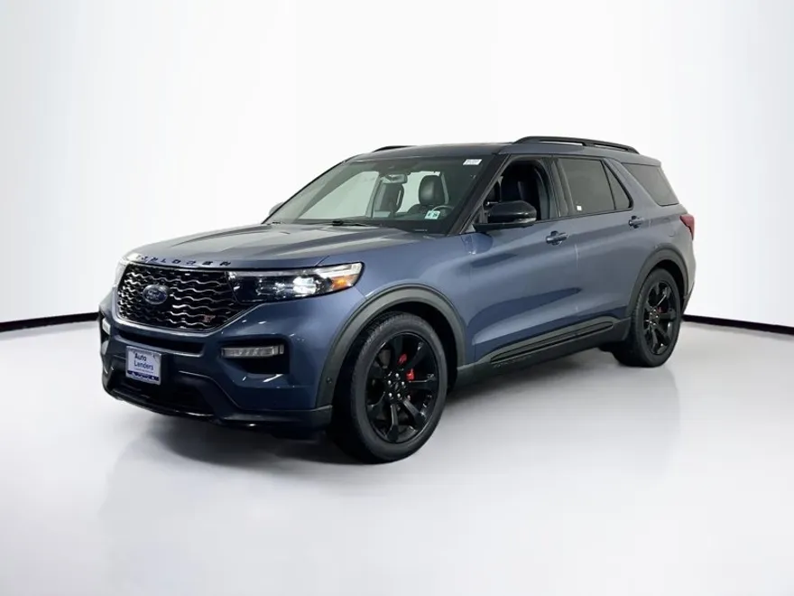 2021 Ford Explorer ST photo 1