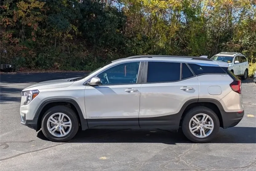 2022 Gmc Terrain SLE photo 1