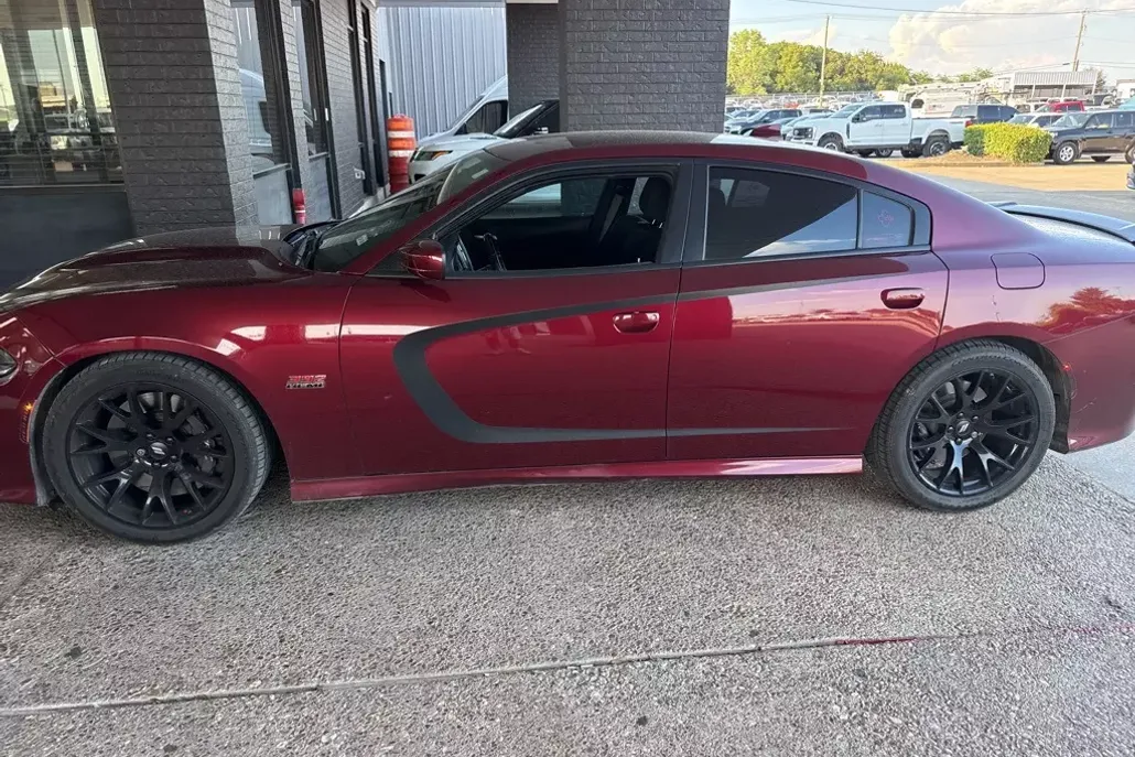 2021 Dodge Charger R/T Scat Pack photo 1