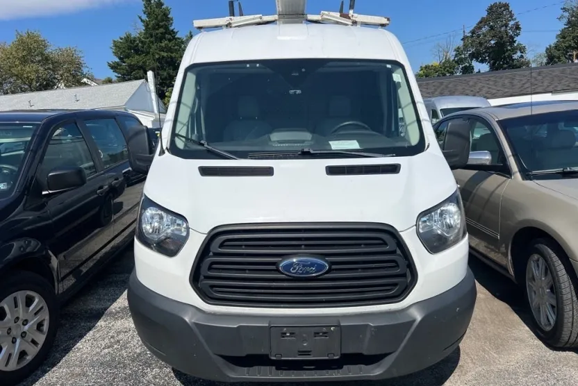 2019 Ford Transit photo 1