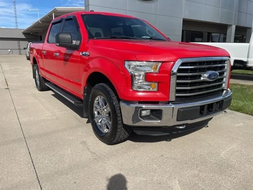 2016 Ford F-150 XLT photo 1