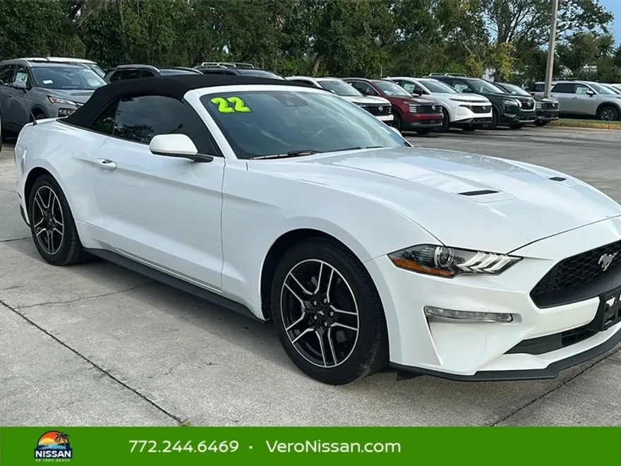 2022 Ford Mustang EcoBoost Premium photo 1