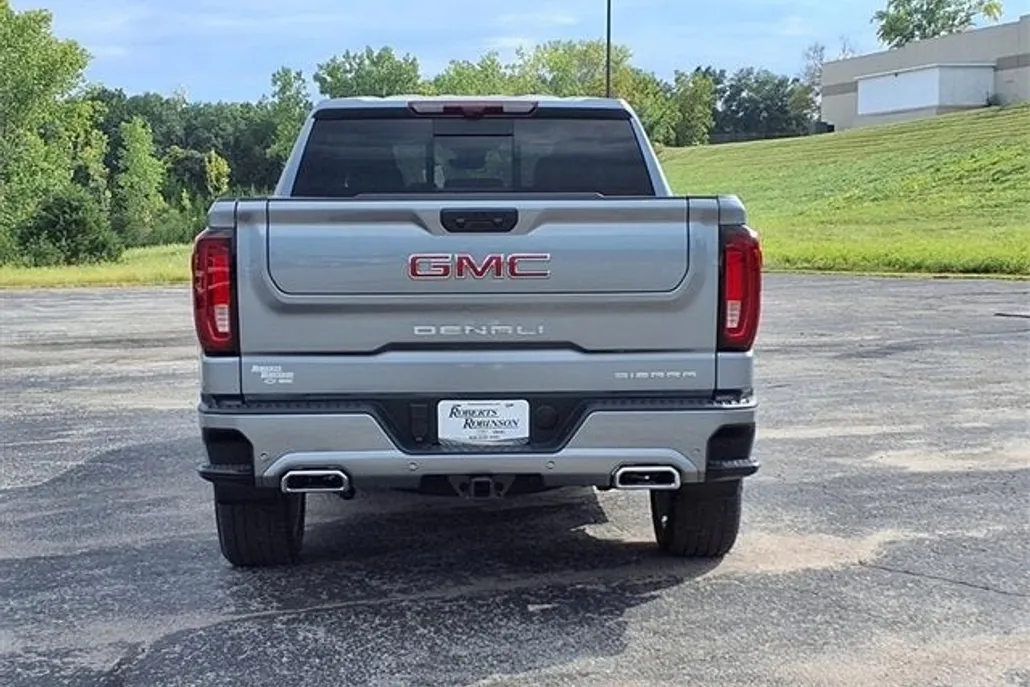 2026 Gmc Sierra 1500 Denali photo 1