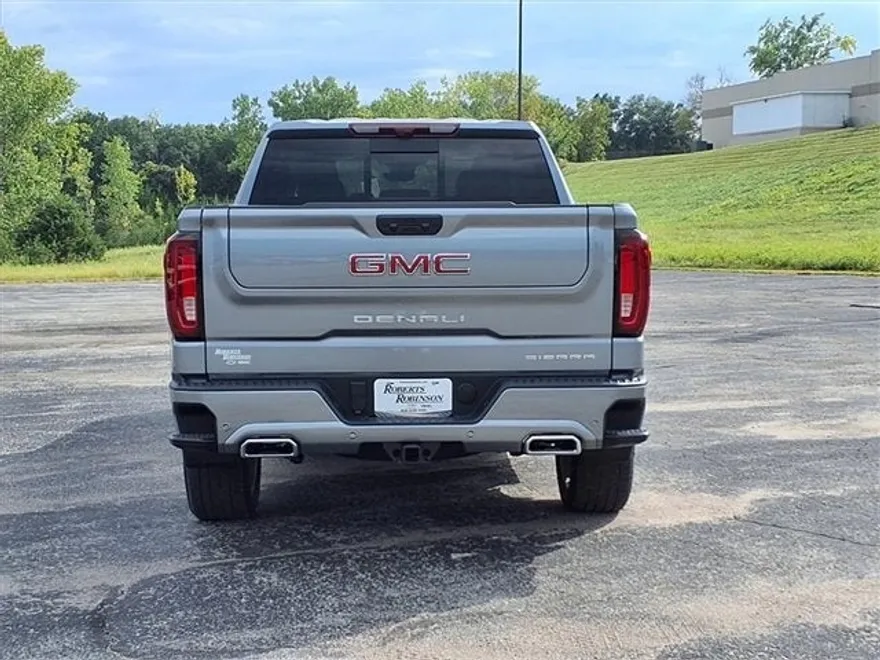 2026 Gmc Sierra 1500 Denali photo 1
