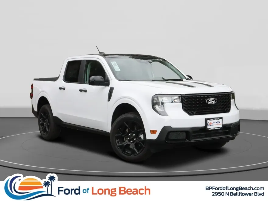 2025 Ford Maverick XLT photo 1