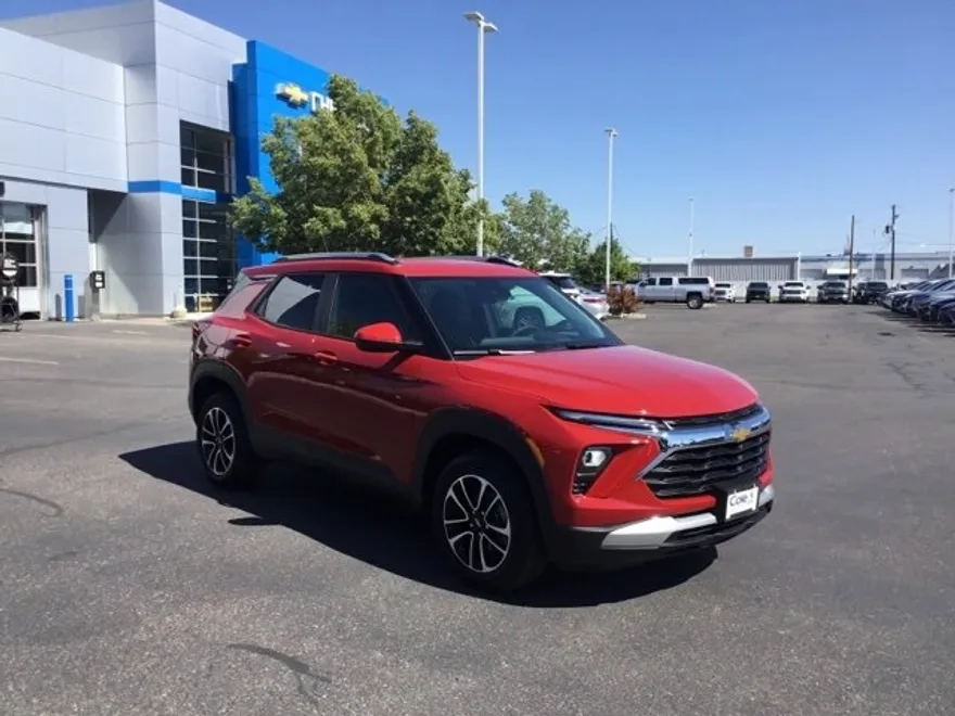 2026 Chevrolet Trailblazer LT photo 1