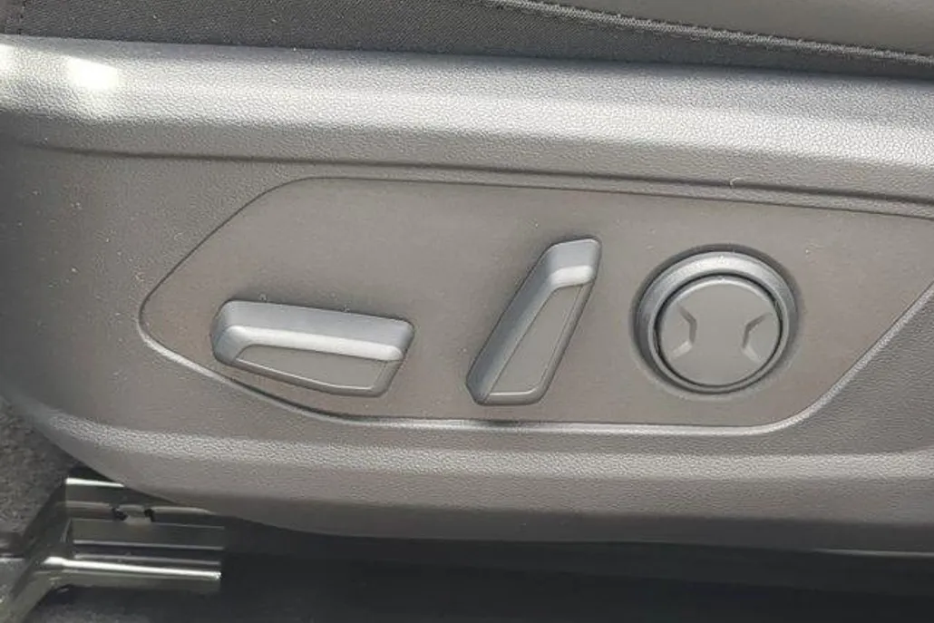 2025 Hyundai Tucson Hybrid SEL Convenience photo 1