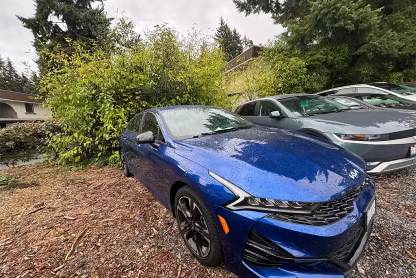 2022 Kia K5 GT-Line photo 1