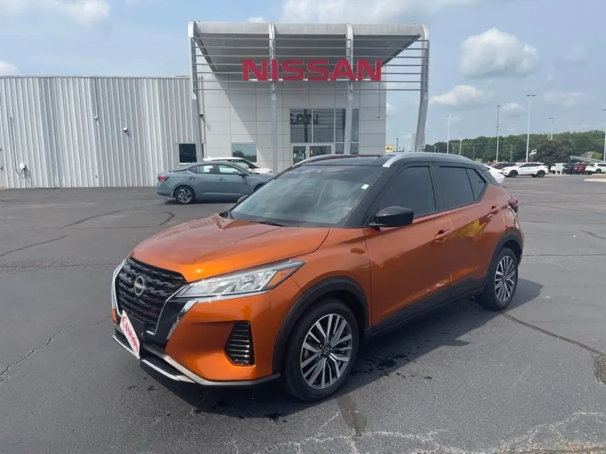 2024 Nissan Kicks SV photo 1