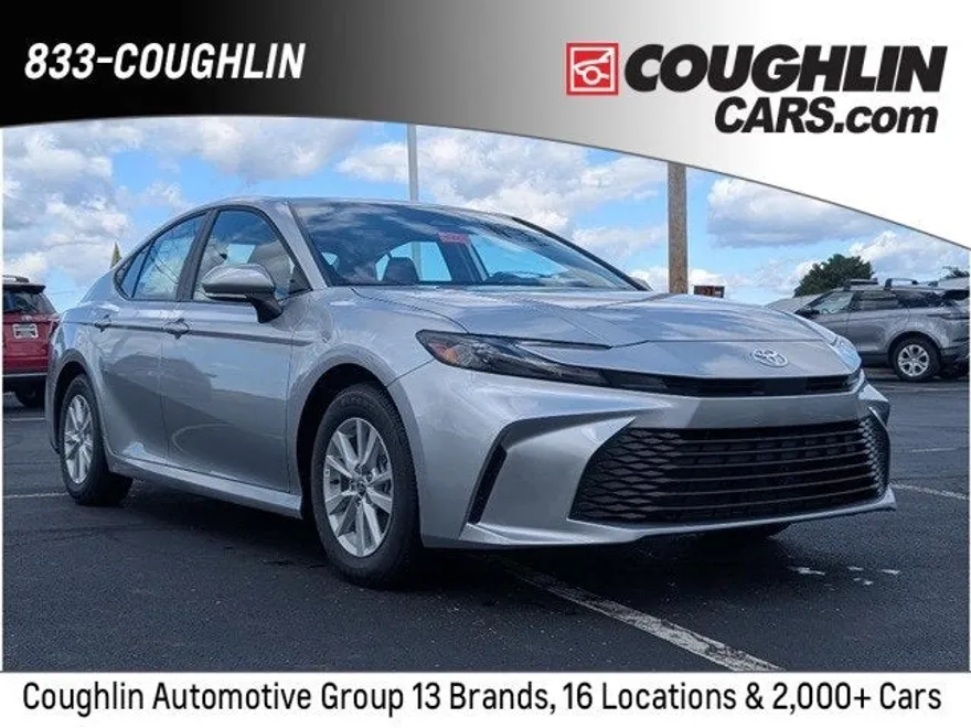 2026 Toyota Camry LE photo 1