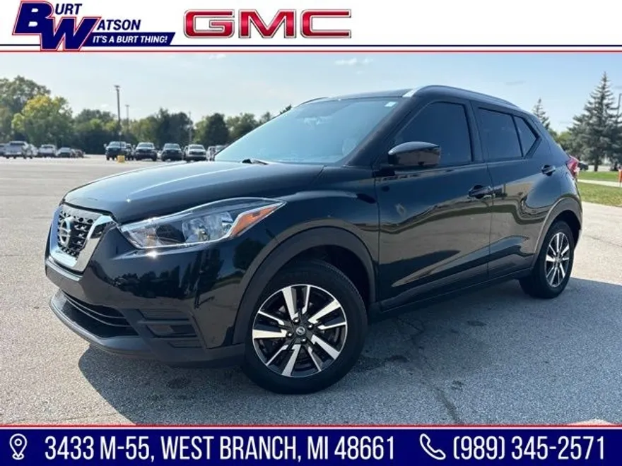 2019 Nissan Kicks SV photo 1