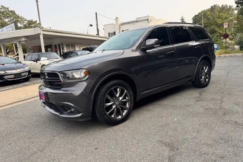 2017 Dodge Durango GT photo 1