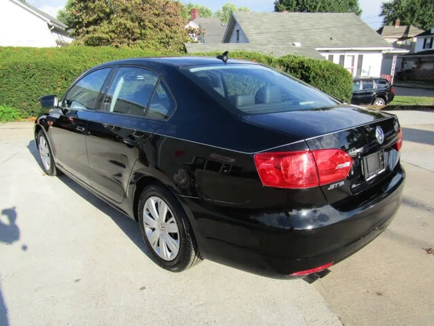 2014 Volkswagen Jetta SE photo 1