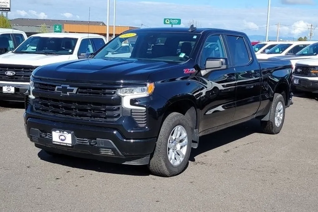 2022 Chevrolet Silverado 1500 RST photo 1